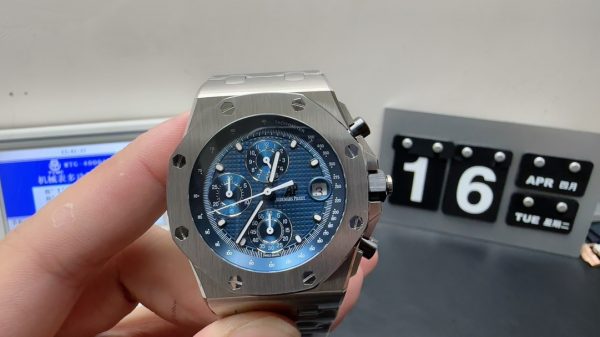 offshore watch super clone APF factory Audemars Piguet chronograph blue face mechanical 1