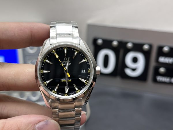 seamaster 150 super clone watch vs factory omega hornet 1