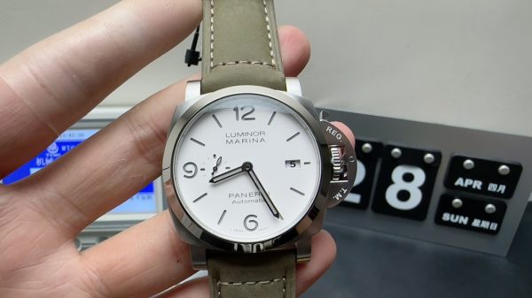 panerai luminor 42mm super clone watch vs factory pam1314 1