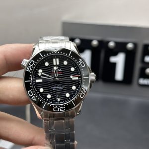 omega seamaster 300 super clone watch vs factory 210.30.42.20.01.001 black plate 1