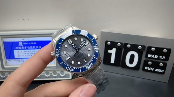 seamaster 300 super clone watch vs factory omega 210.30.42.20.06.001 grey disc blue ring 1