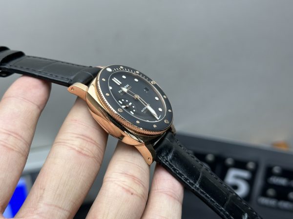 submersible 42mm super clone watch vs factory panerai pam974 2