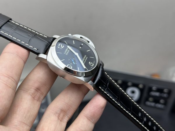 panerai luminor black super clone watch vs factory pam1312 2