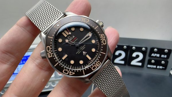 omega seamaster 007 no time to die super clone watch vs factory bond 2