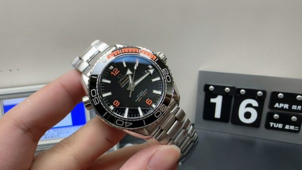 seamaster 600 super clone watch vs factory omega quarter orange 2