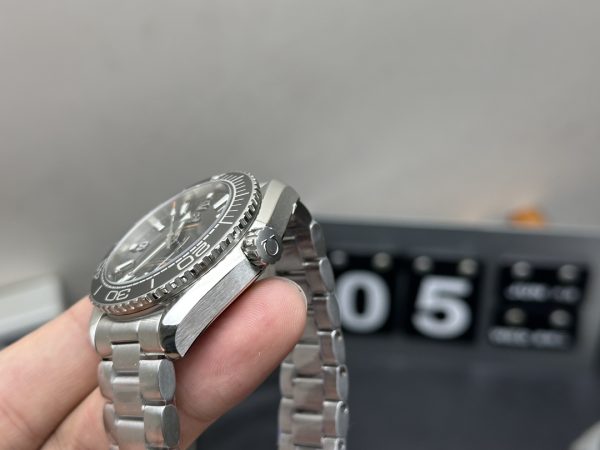 omega seamaster 600m super clone watch vs factory 43.5mm mechanical 4