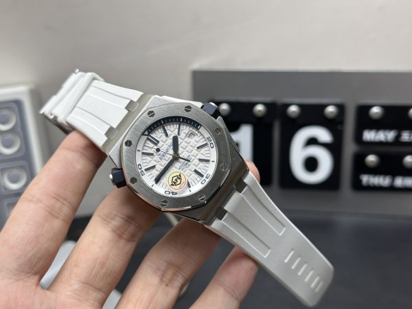 new royal oak offshore super clone watch aps factory audemars piguet 15710 white plate 3