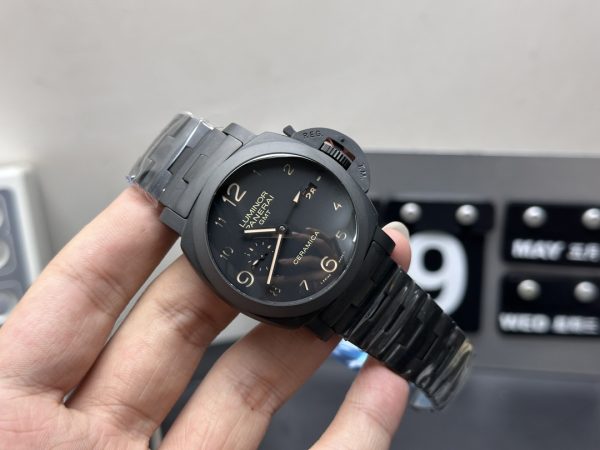 panerai luminor 1950 44mm super clone watch vs factory pam438 3