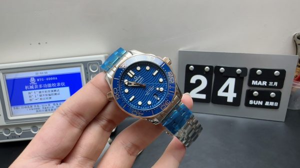 omega seamaster 300m blue super clone watch vs factory interlocking gold 3