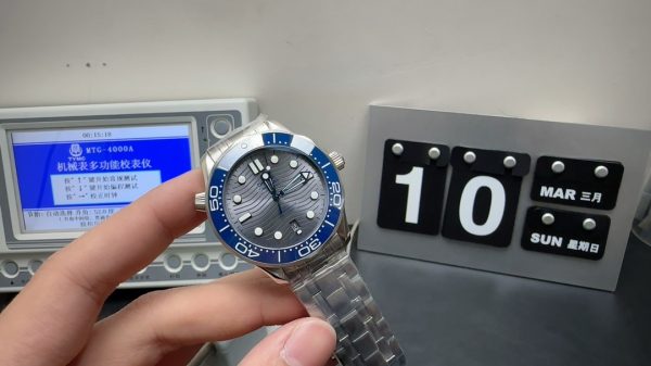 seamaster 300 super clone watch vs factory omega 210.30.42.20.06.001 grey disc blue ring 3