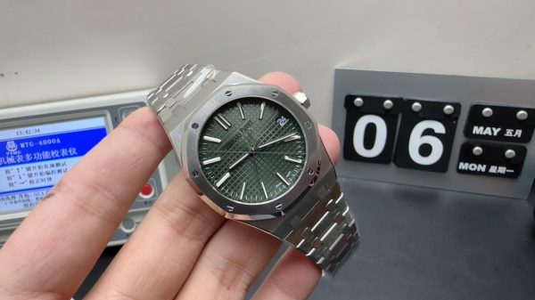 royal oak 50th anniversary super clone watch aps factory audemars piguet 15510 green plate 3