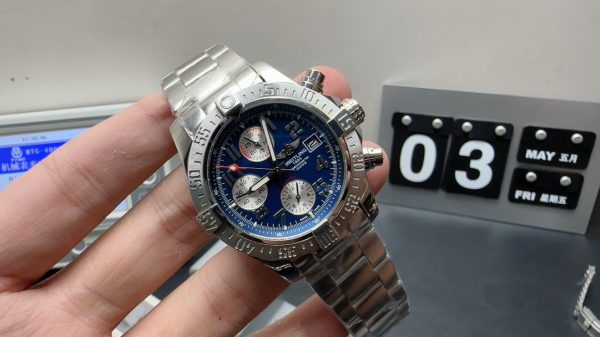 Avenger Super Clone Watch Breitling Men Titanium 7750 mechanical 45mm