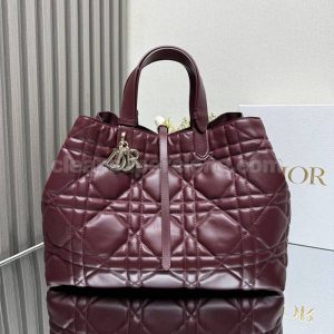 cowhide bag 1:1 Copy description and price Burgundy Dior Handbag women 2