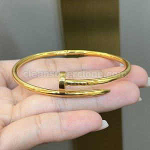 Cartier bracelets Super Clone picture and price nail women's bracelets