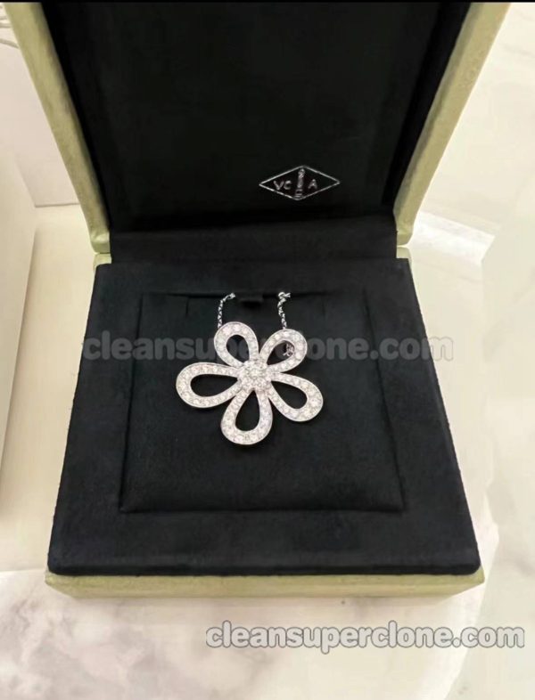 Van Cleef & Arpels necklaces Super Clone picture and price women's flower Jewelry