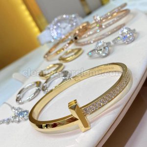 Tiffany bracelets Super Clone picture and price gold women's Jewelry