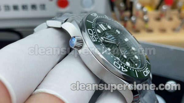 Omega Super Clone Watch pictures and prices VS Factory Seamaster 300m Green mechanical men