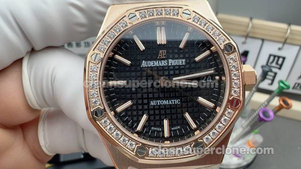 15451 1:1 Replica watch details and price B7 Factory Audemars Piguet Royal Oak black 37mm mechanical women