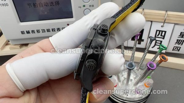 Breitling Super Clone Watch pictures and prices BLS Factory Avenger V133171 black mechanical men