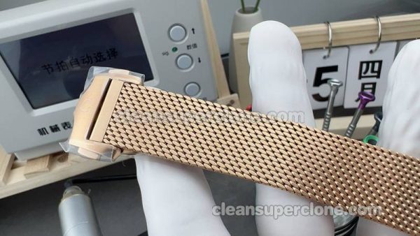 Omega Super Clone Watch pictures and prices VS Factory Seamaster 300m 210.90.42 black mechanical men