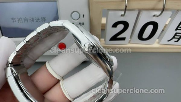Rolex Super Clone Watch pictures and prices Clean Factory Oyster Perpetual 124300 Green 41mm mechanical men