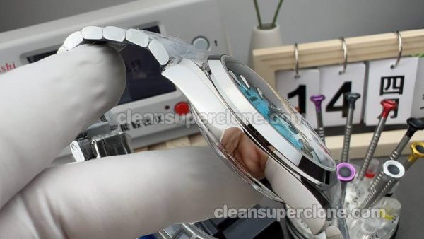 Omega Super Clone Watch pictures and prices VS Factory Seamaster 150m 220.10.41 Green mechanical men