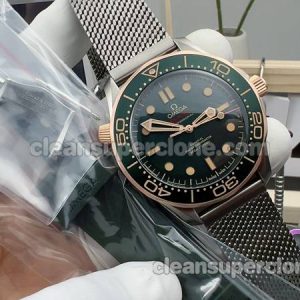 Omega Super Clone Watch pictures and prices VS Factory Seamaster 300m 210.90.42 Green mechanical men