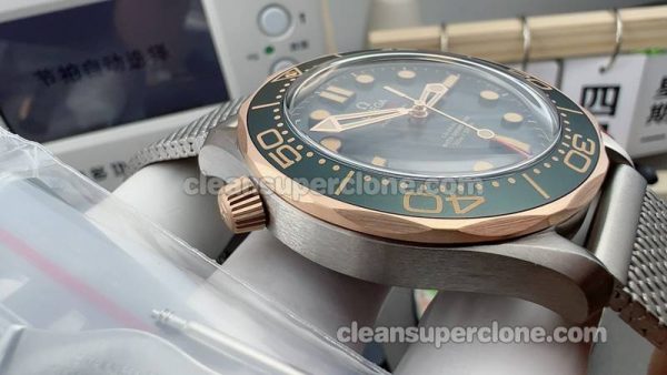 Omega Super Clone Watch pictures and prices VS Factory Seamaster 300m 210.90.42 Green mechanical men