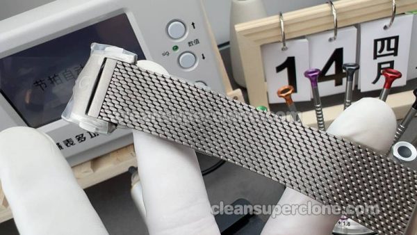 Omega Super Clone Watch pictures and prices VS Factory Seamaster 300m 210.90.42 Green mechanical men