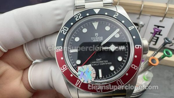 Tudor Super Clone Watch pictures and prices ZF Factory Black Bay M79830 black mechanical men