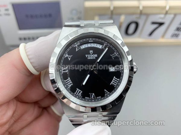 Tudor Super Clone Watch pictures and prices V7 Factory Royal M28600 Black 41mm mechanical men