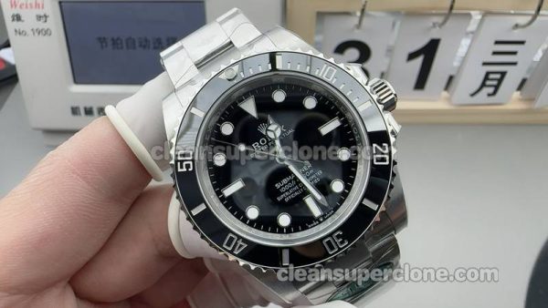 124060 1:1 Replica watch details and price Clean Factory Rolex Submariner mechanical men