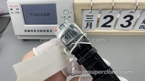 Master Control watch details and pricing 9F Factory Jaeger-lecoultre 1428421 mechanical men