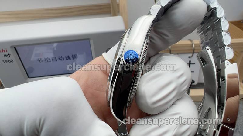 Super Clone watch Tudor KRF Factory Black Bay 79660 Blue 39mm mechanical men