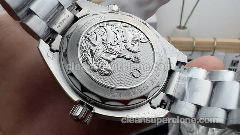 The best replica watch Seamaster 600m VS Factory Omega 215.30.40 Blue Mechanical men