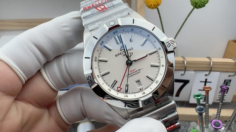 Replica watch Chronomat BLS Factory Breitling A323981 White 40mm mechanical men The latest reviews and pictures are here ZcClone