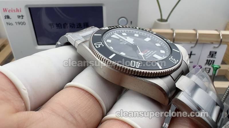 Top-quality replica watch Pelagos ZF Factory Tudor 25500 Black titanium Mechanical men