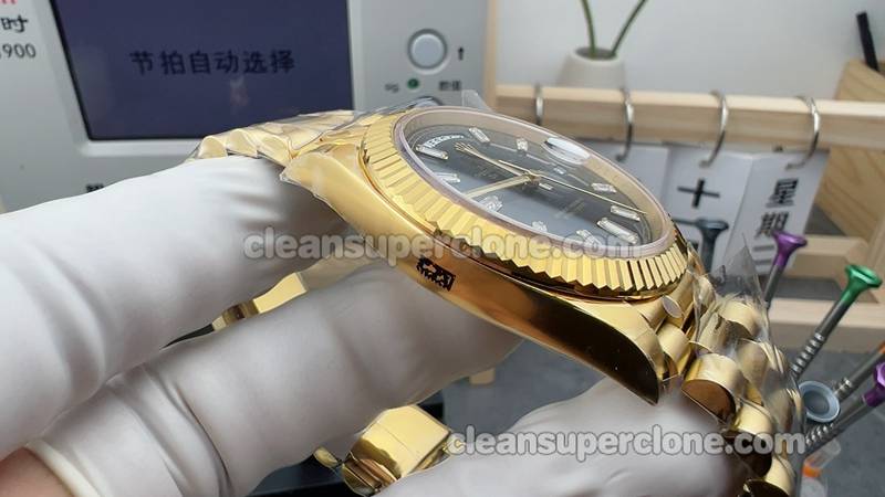 Top-quality replica watch Rolex EWE Factory Day-Date 228238 Black 40mm Mechanical men