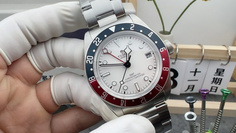 The best replica watch Black Bay ZF Factory Tudor 79830 White 41mm Mechanical men