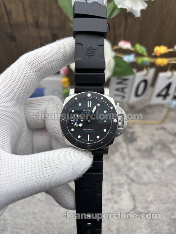 Replica watch Submersible VS Factory Panerai PAM00683 Black Mechanical men